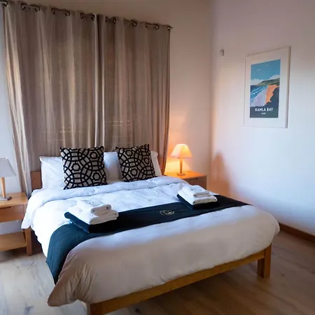 Onefifty Holiday home *